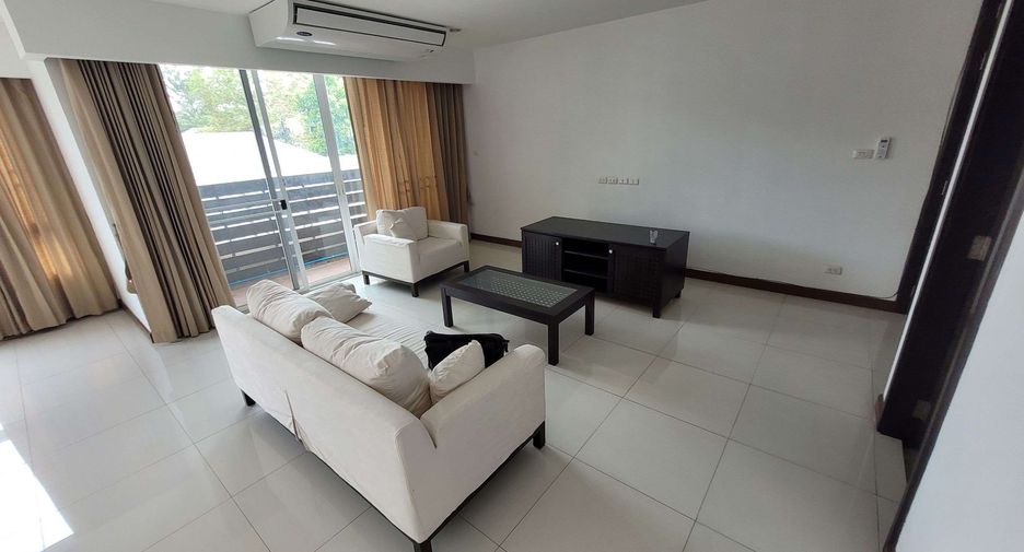 For rent 2 ベッドルーム condo in Watthana, Bangkok