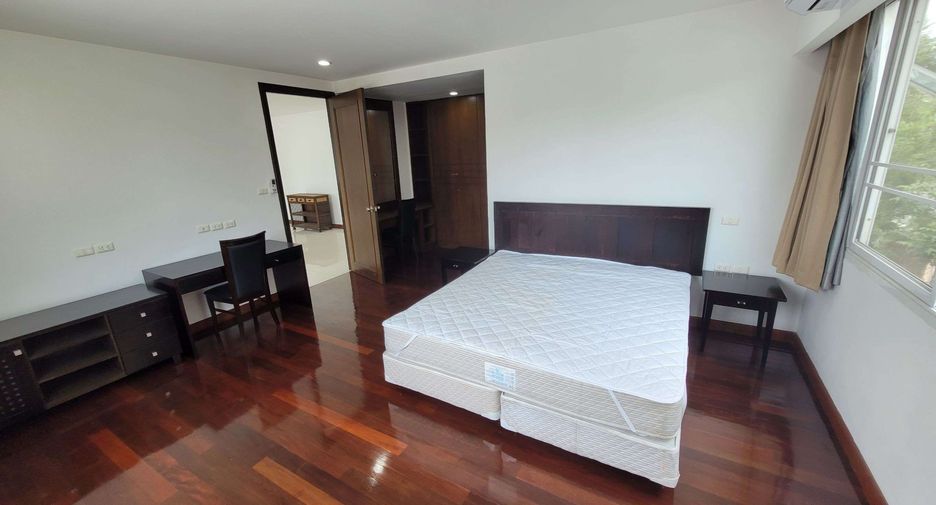 For rent 2 ベッドルーム condo in Watthana, Bangkok