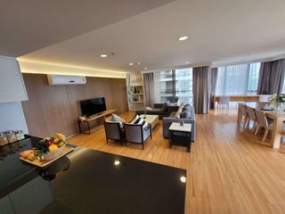 À louer 3 chambres condo à Khlong Toei, Bangkok