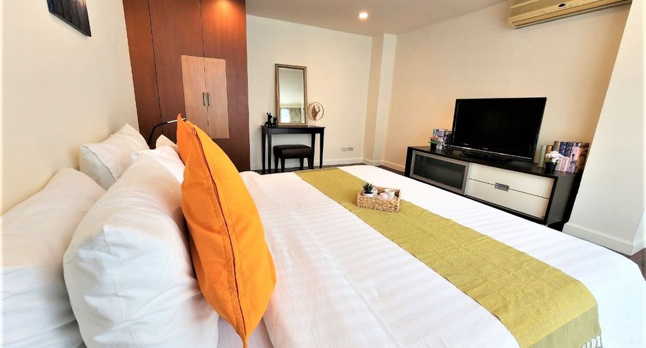 Condo en alquiler de 3 habitaciones en Sathon, Bangkok