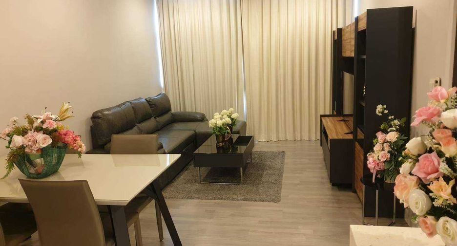For rent 2 bedrooms condo in Sathon, Bangkok