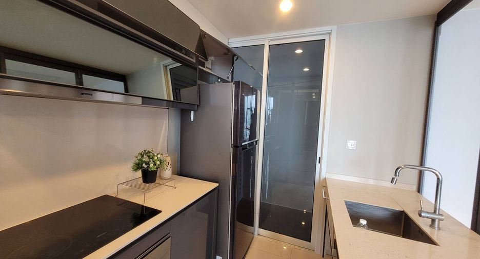 For rent 2 bedrooms condo in Sathon, Bangkok