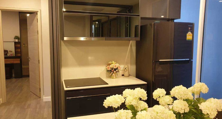 For rent 2 bedrooms condo in Sathon, Bangkok