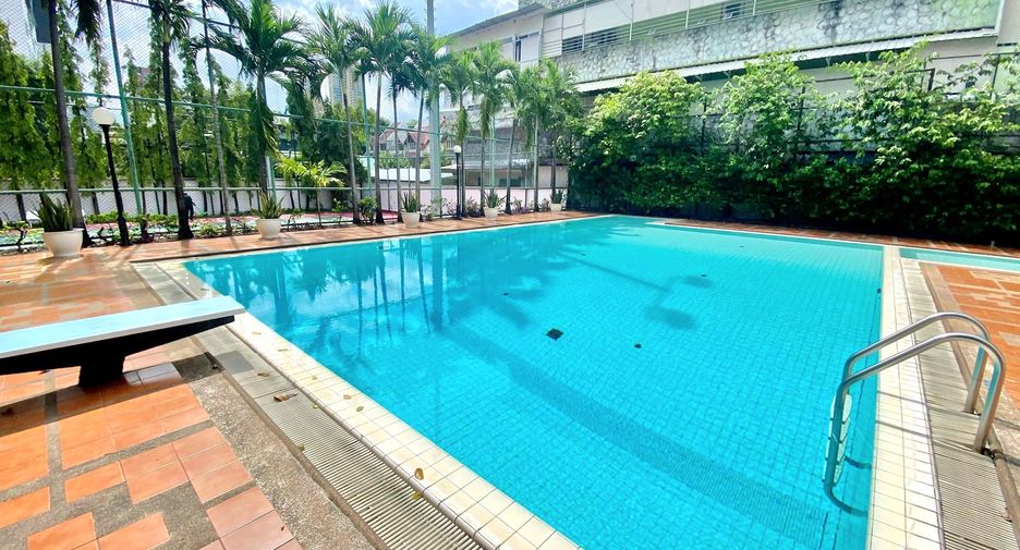 Wohnung zur Miete mit 3 Zimmer in Watthana, Bangkok