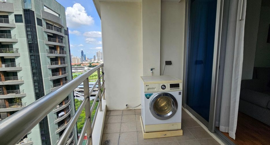 For rent 1 bed condo in Pathum Wan, Bangkok