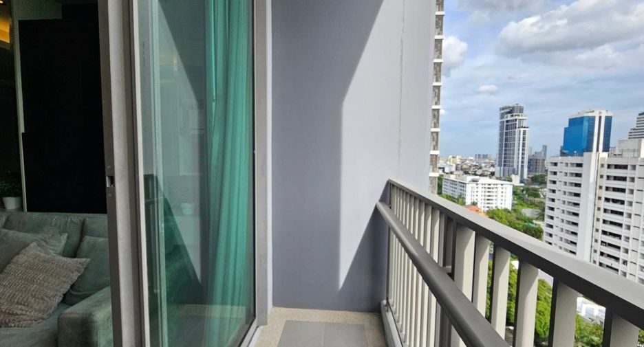 For rent 1 bed condo in Watthana, Bangkok