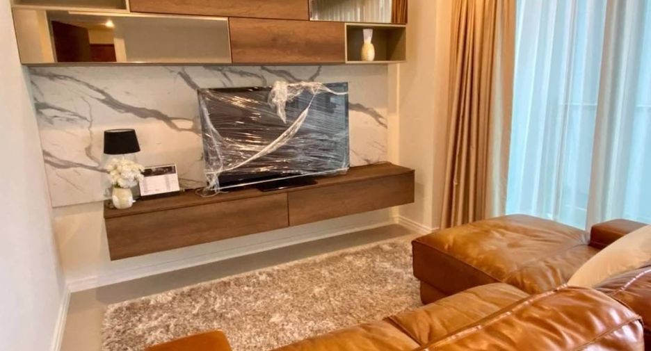 For rent 1 bed condo in Sathon, Bangkok