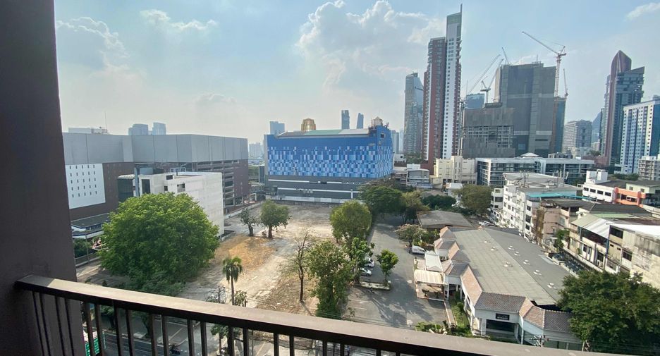 For rent and for sale 2 bedrooms condo in Khlong Toei, Bangkok