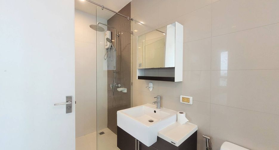 Wohnung zur Miete und zum Kauf mit 3 Zimmer in Khlong Toei, Bangkok