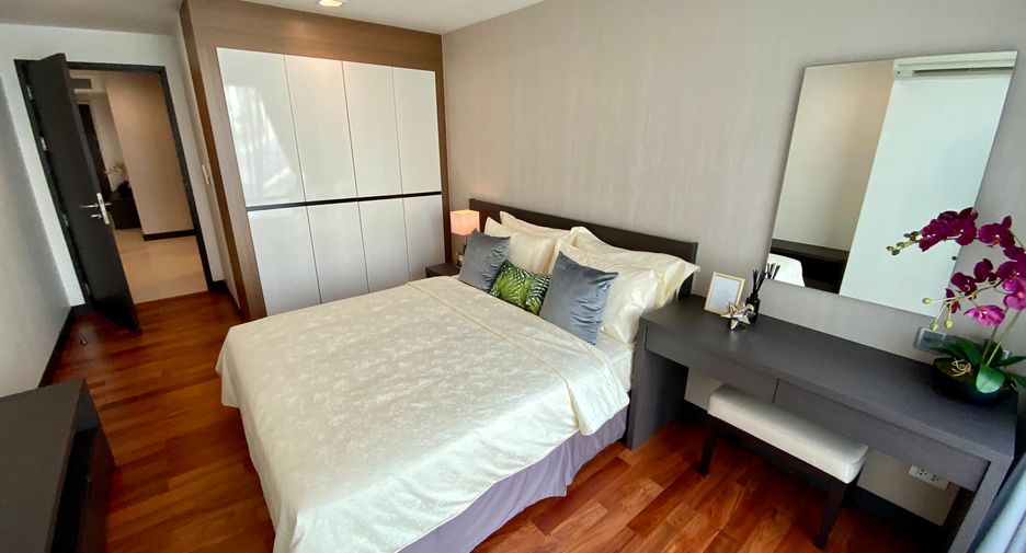 For rent 2 ベッドルーム condo in Watthana, Bangkok