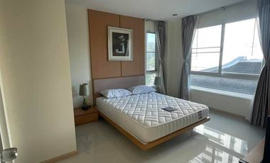 À louer 2 chambres condo à Watthana, Bangkok