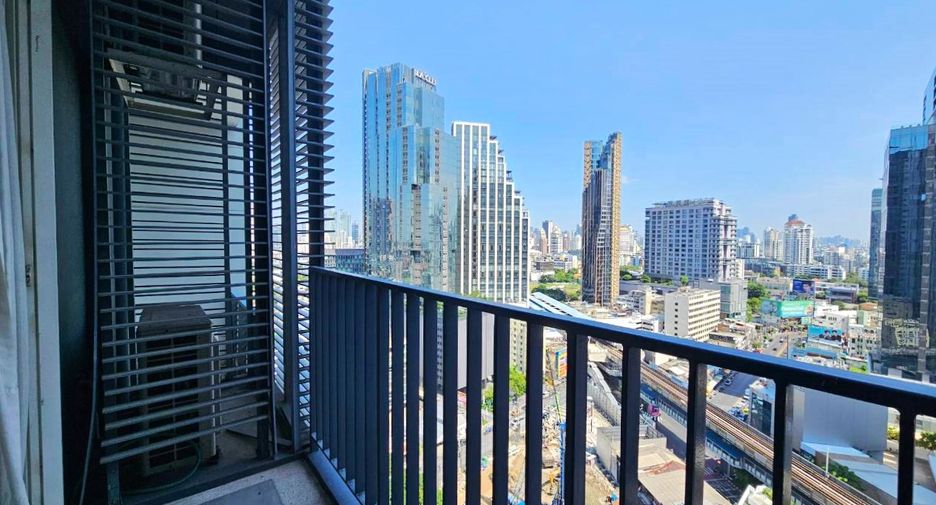 Condo en alquiler de 2 habitaciones en Khlong Toei, Bangkok