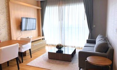 Condo en alquiler y en venta de 2 habitaciones en Khlong Toei, Bangkok