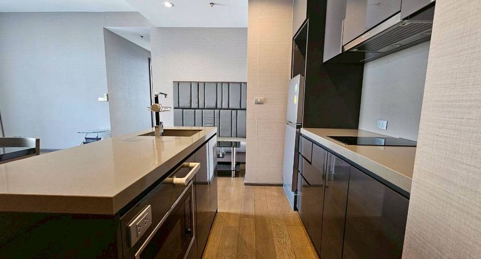 For rent 2 bedrooms condo in Sathon, Bangkok