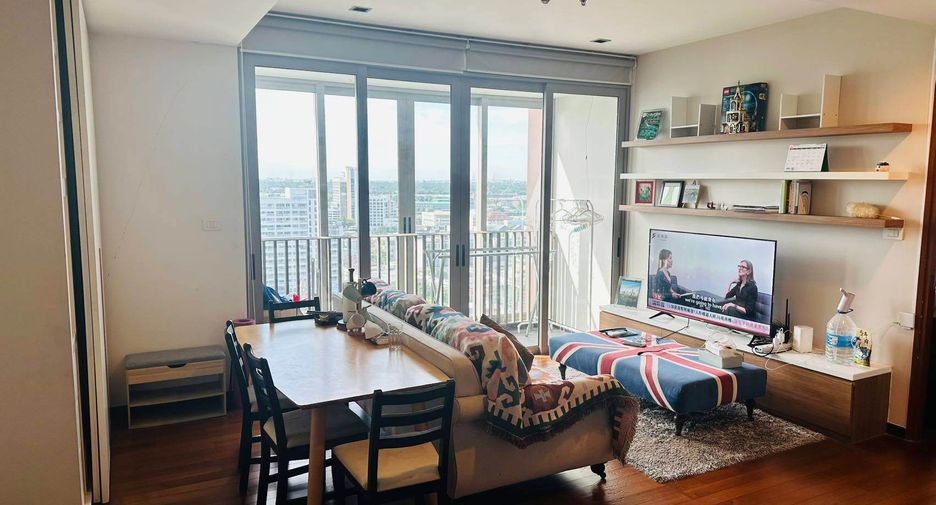 Wohnung zur Miete und zum Kauf mit 2 Zimmer in Khlong Toei, Bangkok