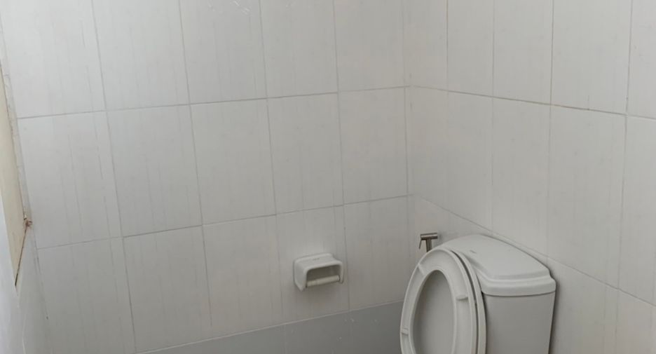 Condo en alquiler de 2 habitaciones en Khlong Toei, Bangkok