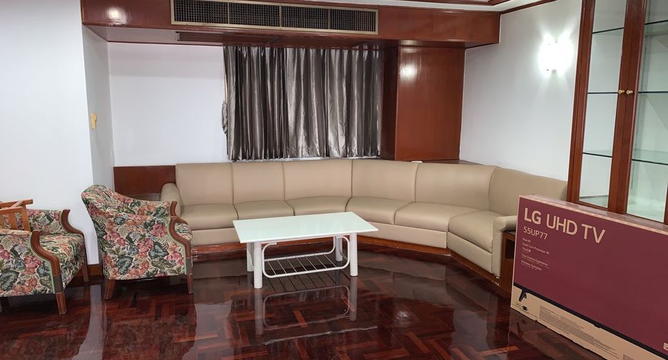 Condo en alquiler de 2 habitaciones en Khlong Toei, Bangkok