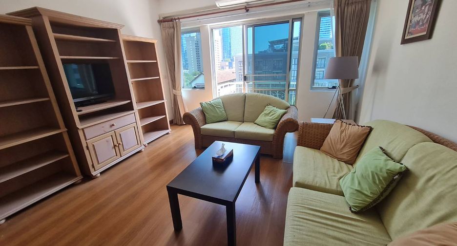 For rent 3 ベッドルーム condo in Watthana, Bangkok