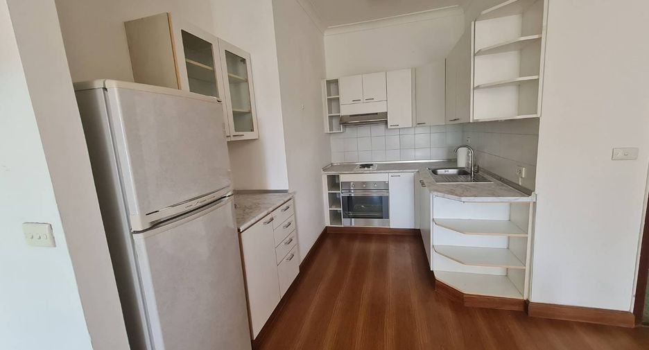 For rent 3 ベッドルーム condo in Watthana, Bangkok