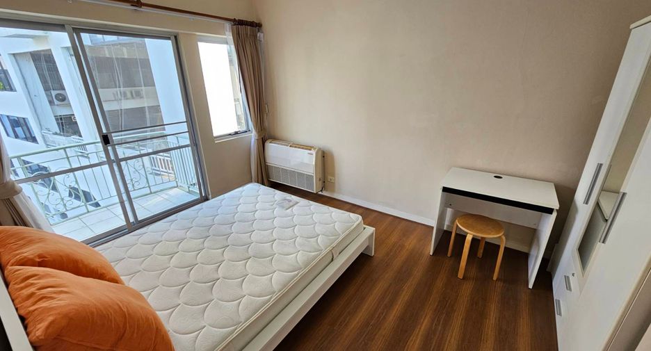 For rent 3 ベッドルーム condo in Watthana, Bangkok