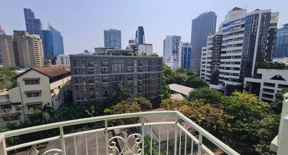 For rent 3 ベッドルーム condo in Watthana, Bangkok