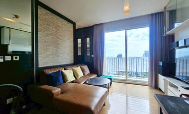 Condo en alquiler de 2 habitaciones en Khlong Toei, Bangkok