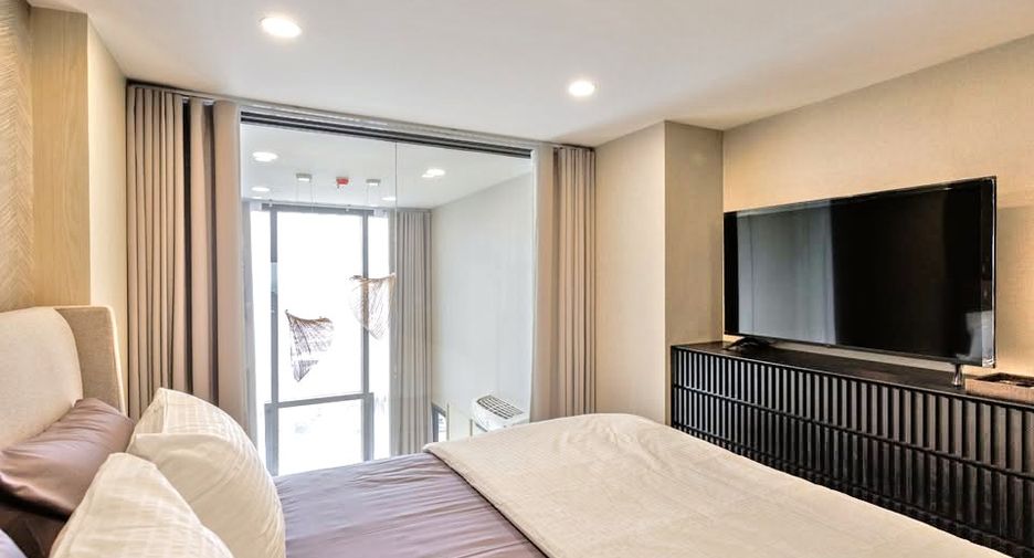 Condo en alquiler de 2 habitaciones en Khlong Toei, Bangkok