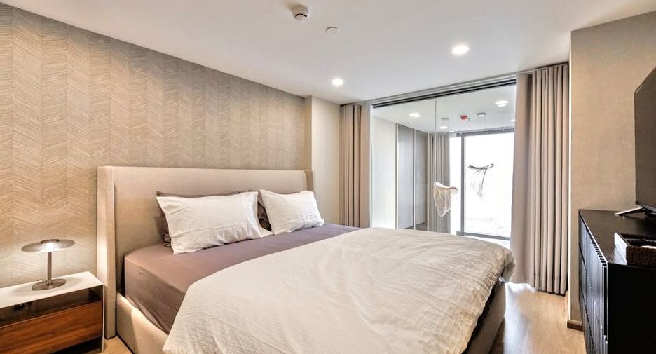 Condo en alquiler de 2 habitaciones en Khlong Toei, Bangkok