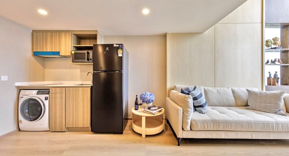 Condo en alquiler de 2 habitaciones en Khlong Toei, Bangkok
