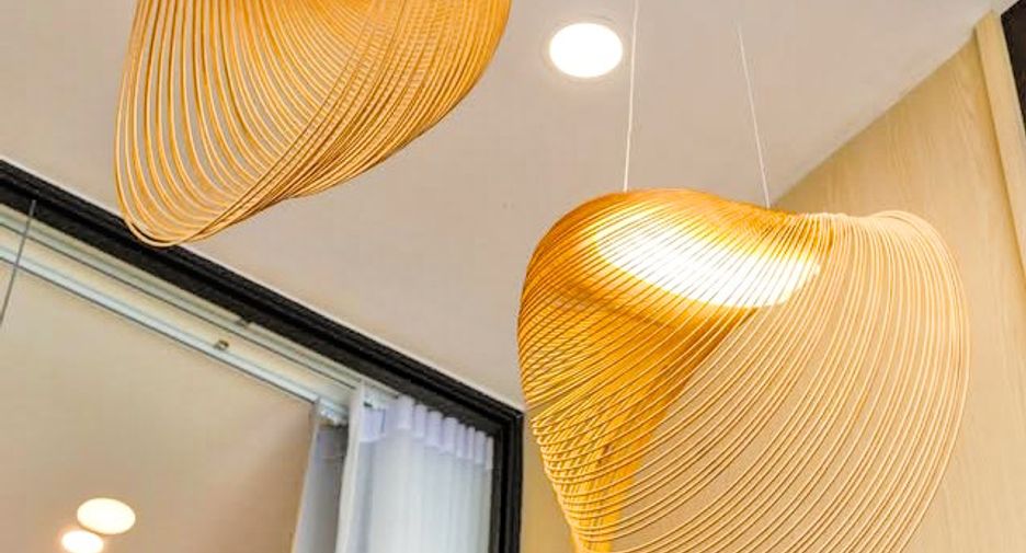 Condo en alquiler de 2 habitaciones en Khlong Toei, Bangkok