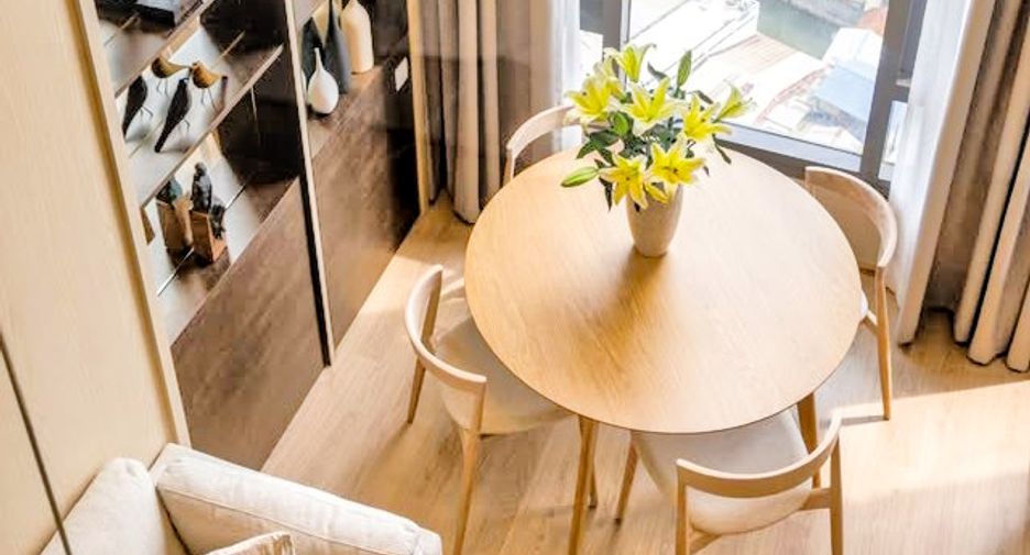 Condo en alquiler de 2 habitaciones en Khlong Toei, Bangkok