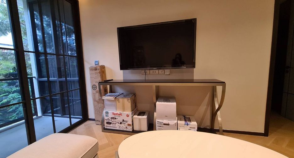 For rent and for sale 2 bedrooms condo in Watthana, Bangkok