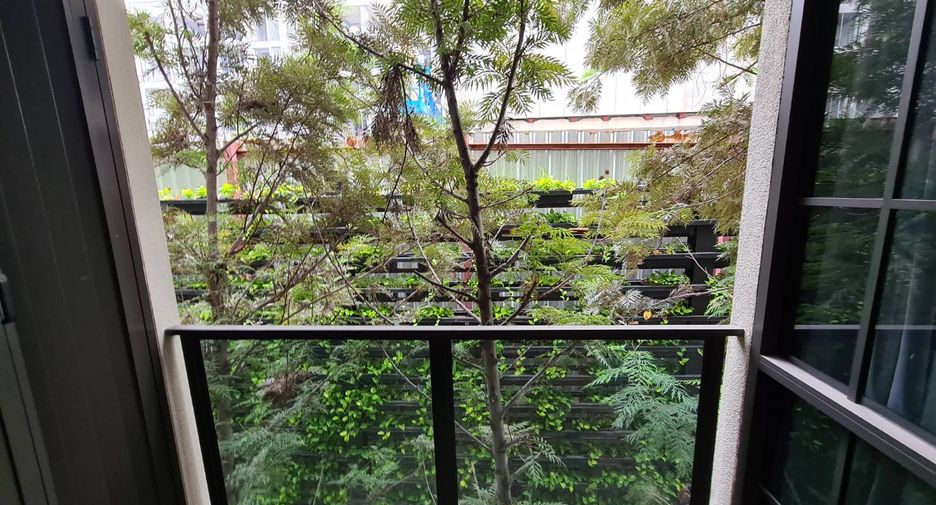 For rent and for sale 2 bedrooms condo in Watthana, Bangkok
