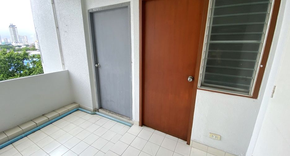 出租 3 卧室 公寓 在 沙吞, 曼谷
