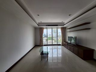 ให้เช่า และ ขาย 3 ห้องนอน คอนโด ใน วัฒนา, กรุงเทพฯ