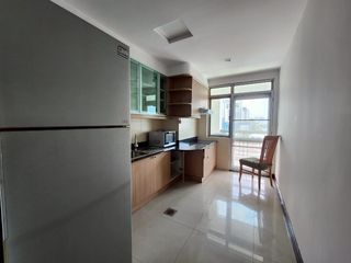 ให้เช่า และ ขาย 3 ห้องนอน คอนโด ใน วัฒนา, กรุงเทพฯ