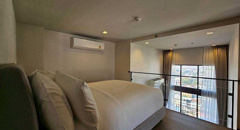 For rent 2 bedrooms condo in Phra Khanong, Bangkok