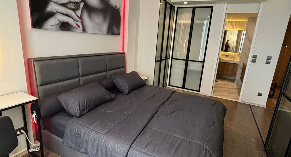 For rent 1 bed condo in Khlong Toei, Bangkok
