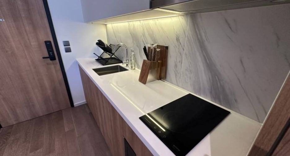 For rent 1 bed condo in Khlong Toei, Bangkok