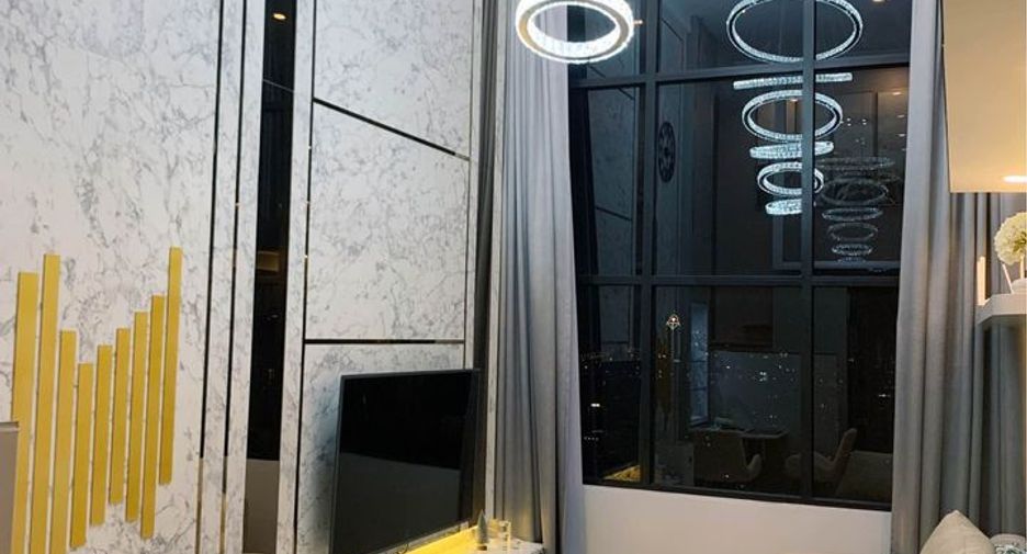 Condo en alquiler de 1 habitaciones en Sathon, Bangkok