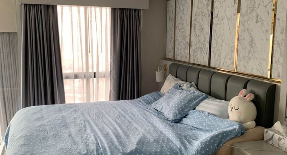 Condo en alquiler de 1 habitaciones en Sathon, Bangkok