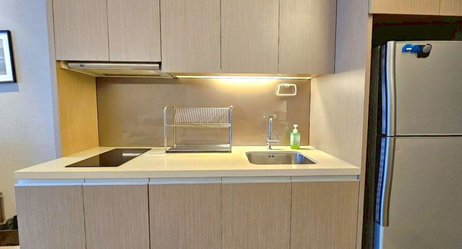 For rent 1 bed condo in Khlong Toei, Bangkok