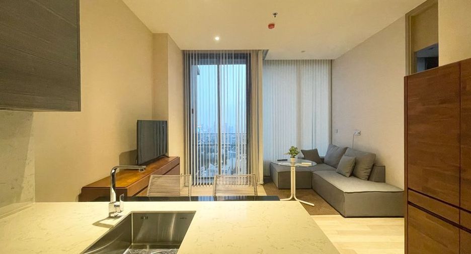For rent 1 bed condo in Watthana, Bangkok
