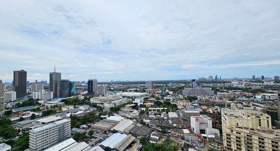 For rent 1 bed condo in Khlong Toei, Bangkok