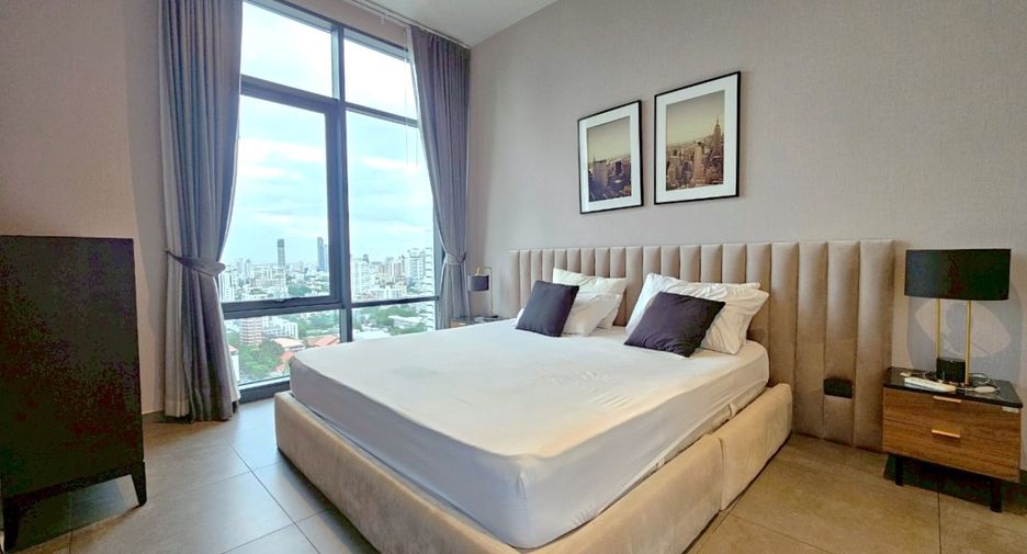 For rent 2 bedrooms condo in Watthana, Bangkok