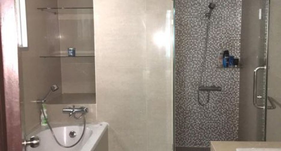Condo en alquiler y en venta de 2 habitaciones en Pathum Wan, Bangkok