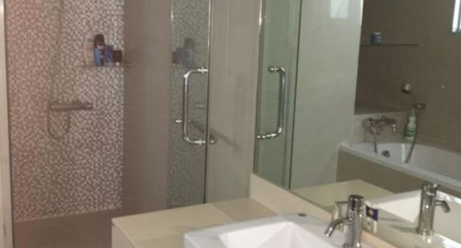 Condo en alquiler y en venta de 2 habitaciones en Pathum Wan, Bangkok