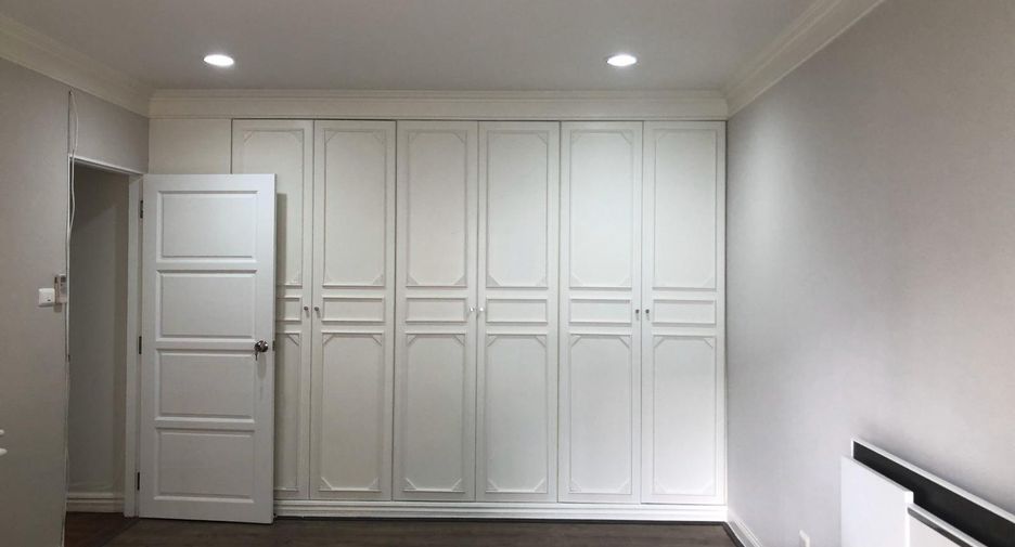 For rent and for sale 2 bedrooms condo in Khlong Toei, Bangkok