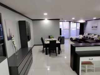 Wohnung zur Miete mit 3 Zimmer in Watthana, Bangkok
