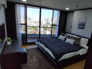 Wohnung zur Miete mit 3 Zimmer in Watthana, Bangkok